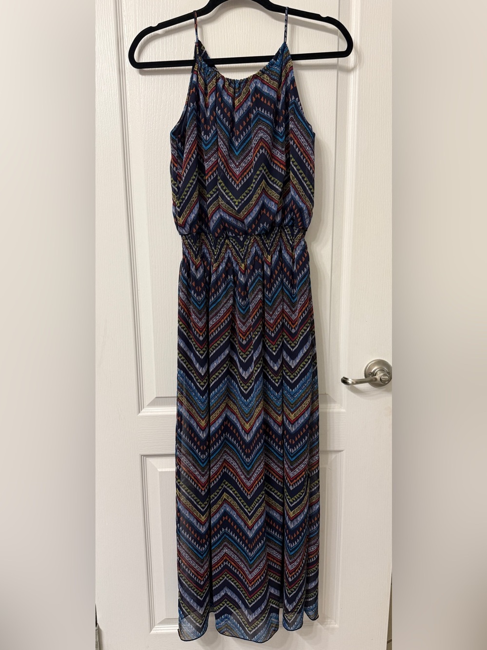 Women’s Navy Chevron Maxi Dress in Multicolor